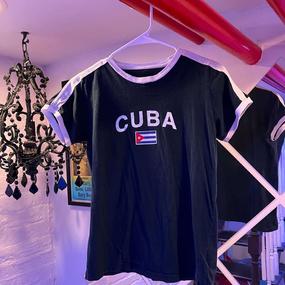 “CUBA” Vintage-Aesthetic Muscle Tee